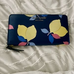 Floral Kate spade wallet